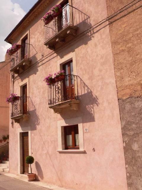 Regio Tratturo Villa Caporciano Luaran gambar