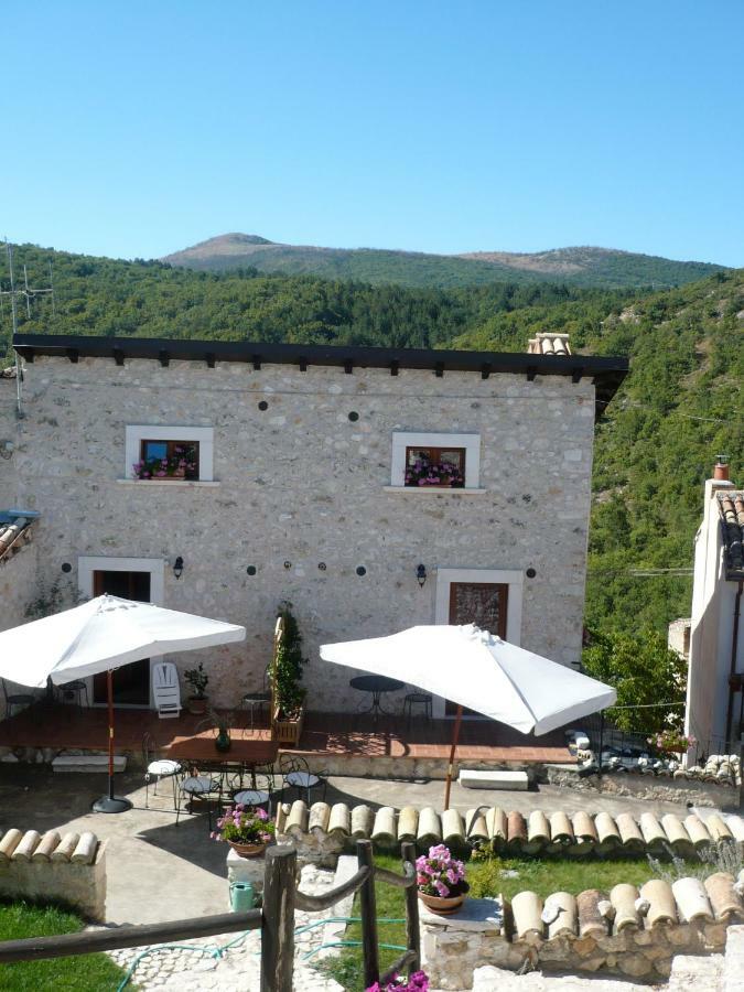 Regio Tratturo Villa Caporciano Luaran gambar